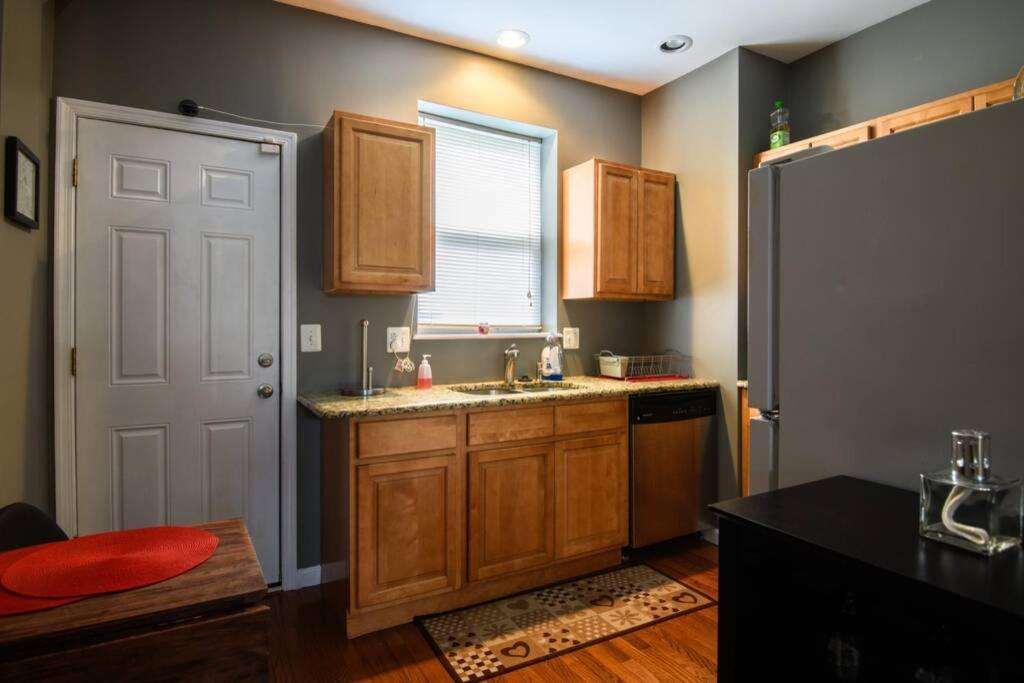 Italian Casetta In Thee Italian Market South Philly Apartment Philadelphia Exterior photo