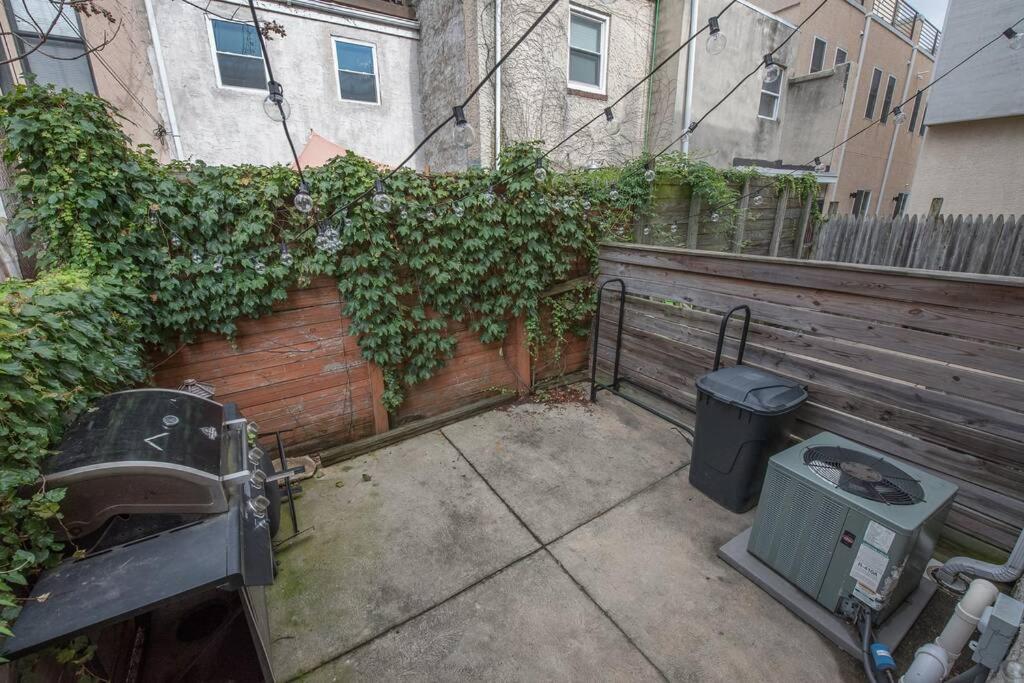 Italian Casetta In Thee Italian Market South Philly Apartment Philadelphia Exterior photo